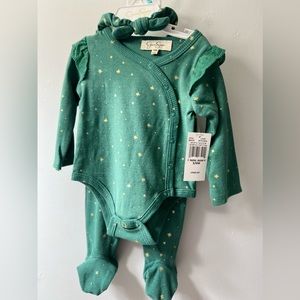 Green and Gold Star Outfit